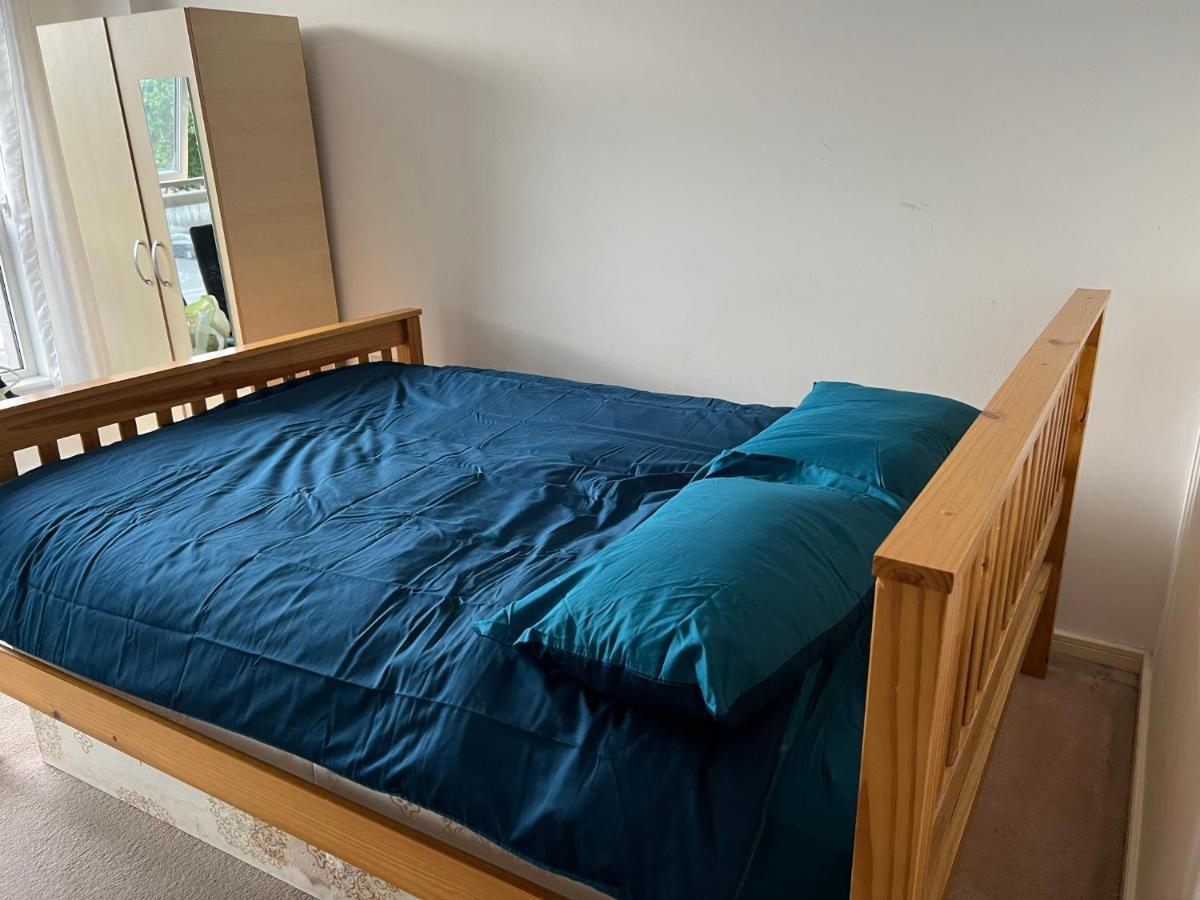 Ensuit Double Room In London, Colindale Edgware Extérieur photo